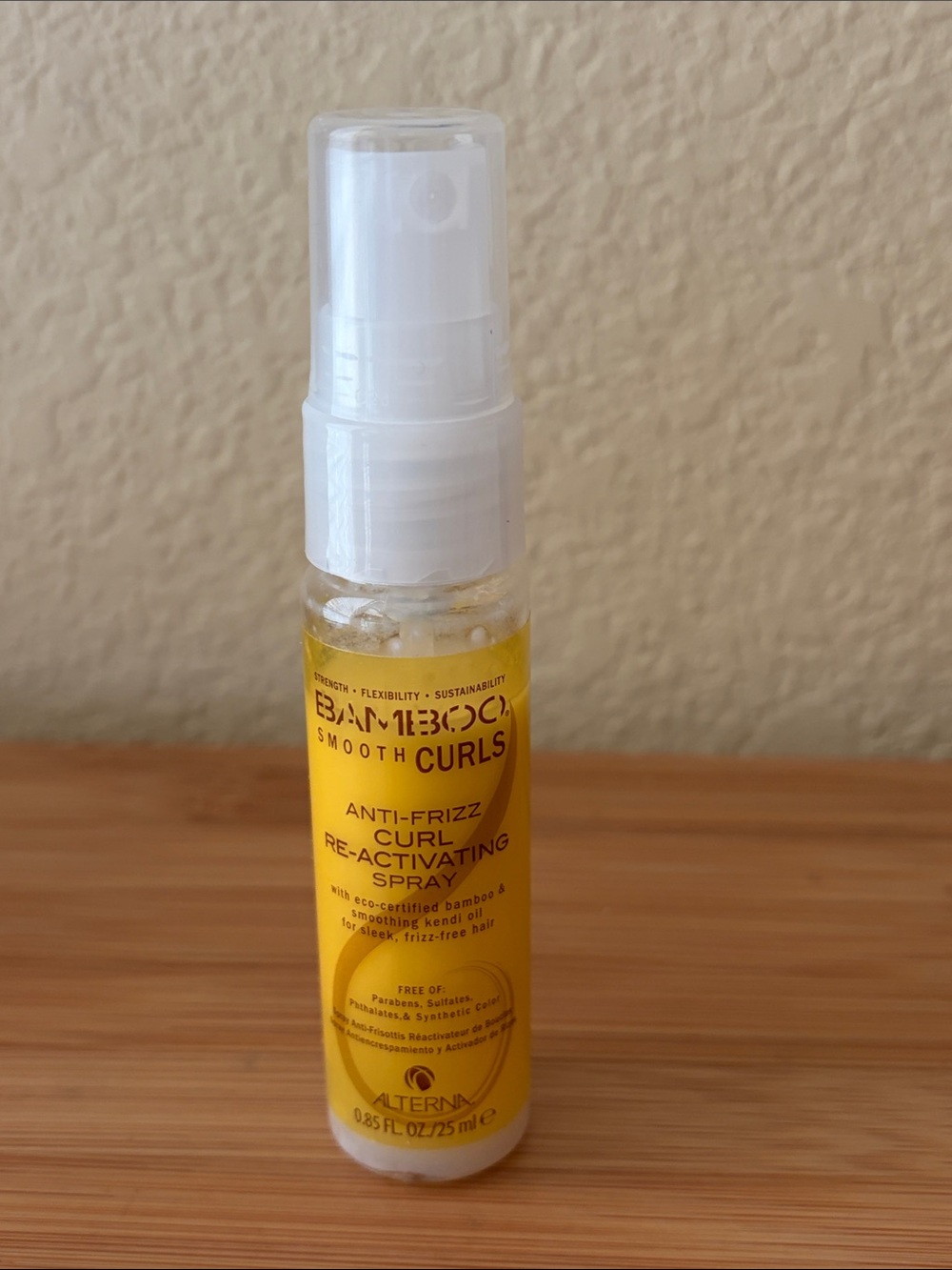 Bamboo Smooth Curls Anti-Frizz Curl Re-Activating Spray - Yellow